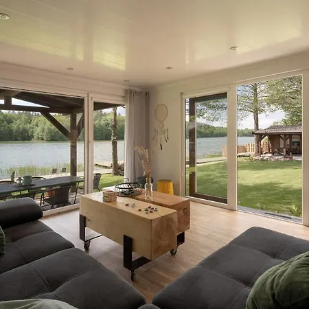 Holiday home Przystanek Dluzek