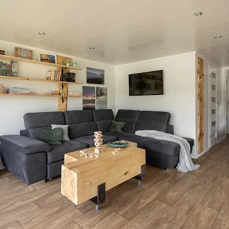 Holiday home Przystanek *