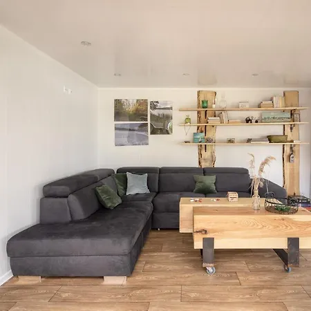 Przystanek Holiday home *