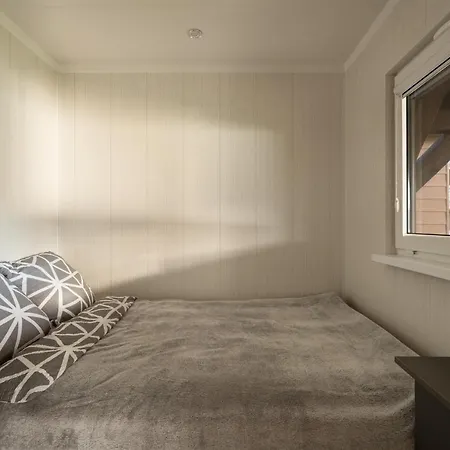 Holiday home Przystanek Dluzek