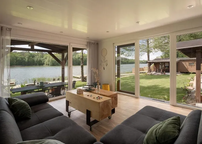 Holiday home Przystanek Dluzek