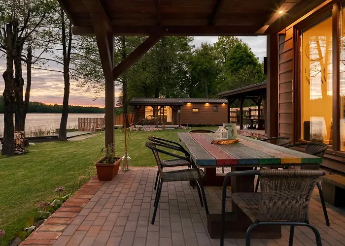 Przystanek Dom wakacyjny Dluzek